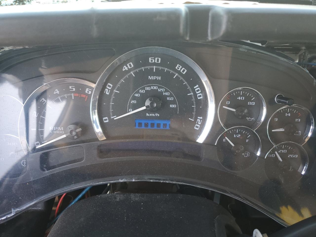 2006 Chevrolet Silverado VIN 2GCEC13VX61210953 Copart auction photo, all over damage thumbnail 9