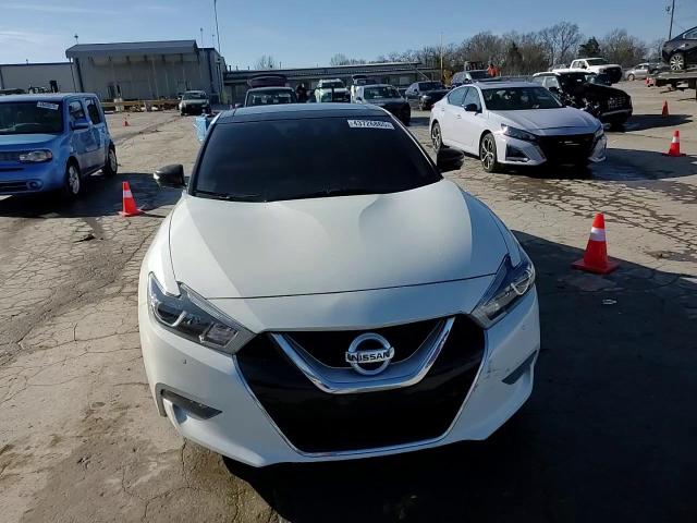 2016 Nissan Maxima VIN 1N4AA6AP1GC387642 Copart auction photo, side / minor dent/scratches damage thumbnail 13