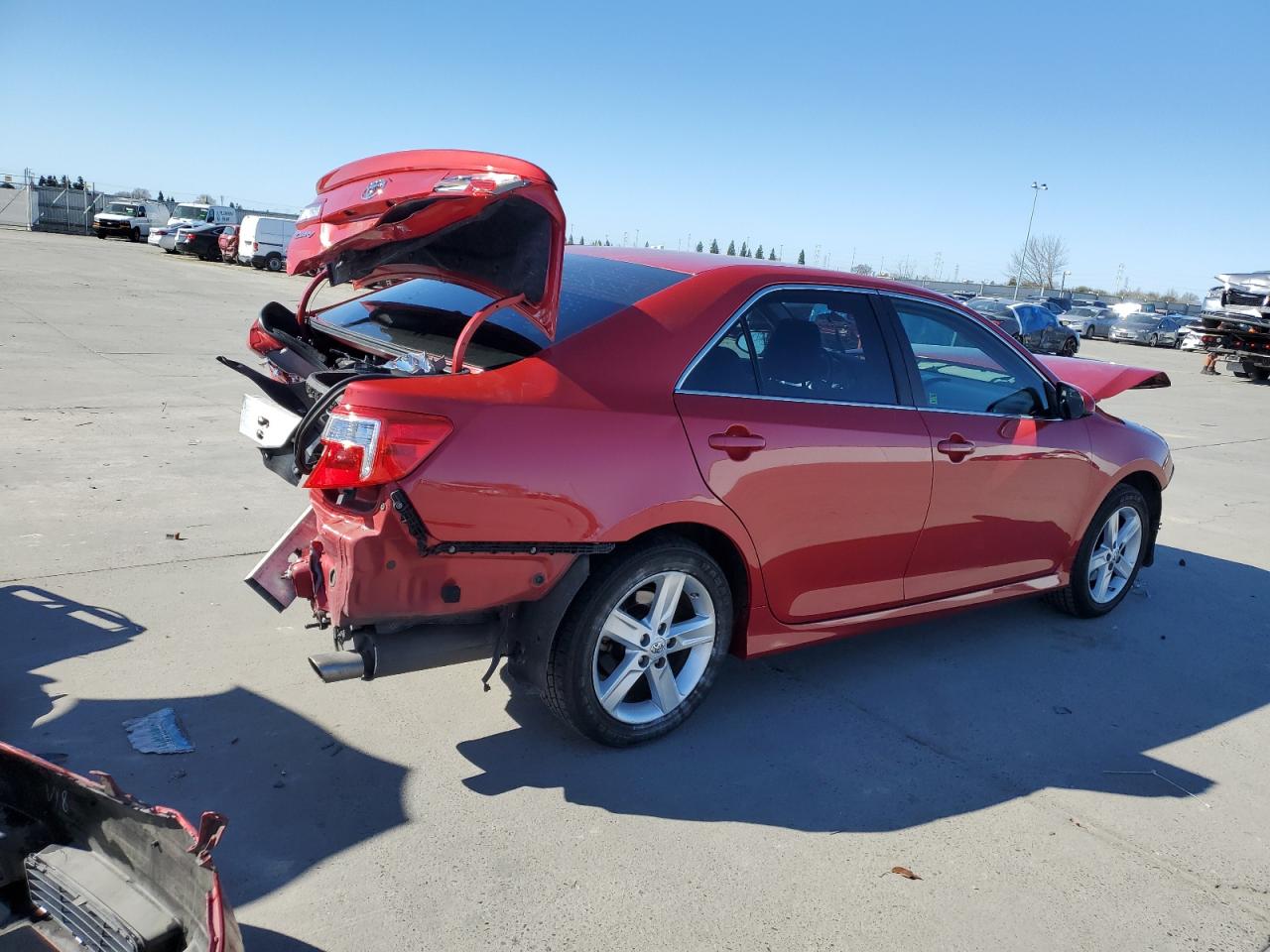 2013 Toyota Camry VIN 4T1BF1FK7DU674629 Copart auction photo, front end / rear end damage thumbnail 3