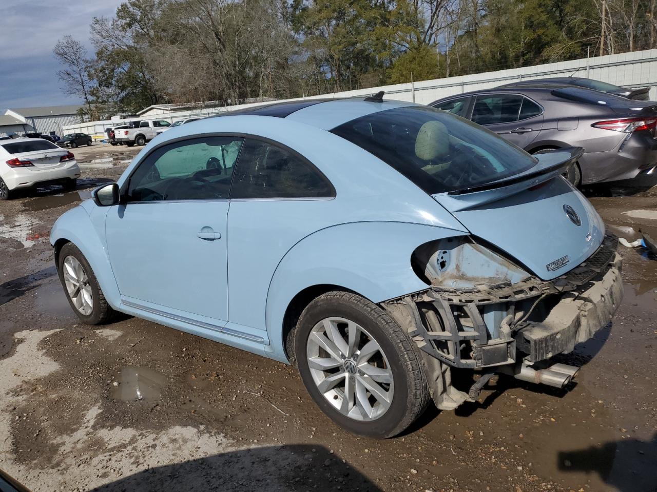 2015 Volkswagen Beetle VIN 3VWJA7AT1FM637565 Copart auction photo, all over damage thumbnail 2