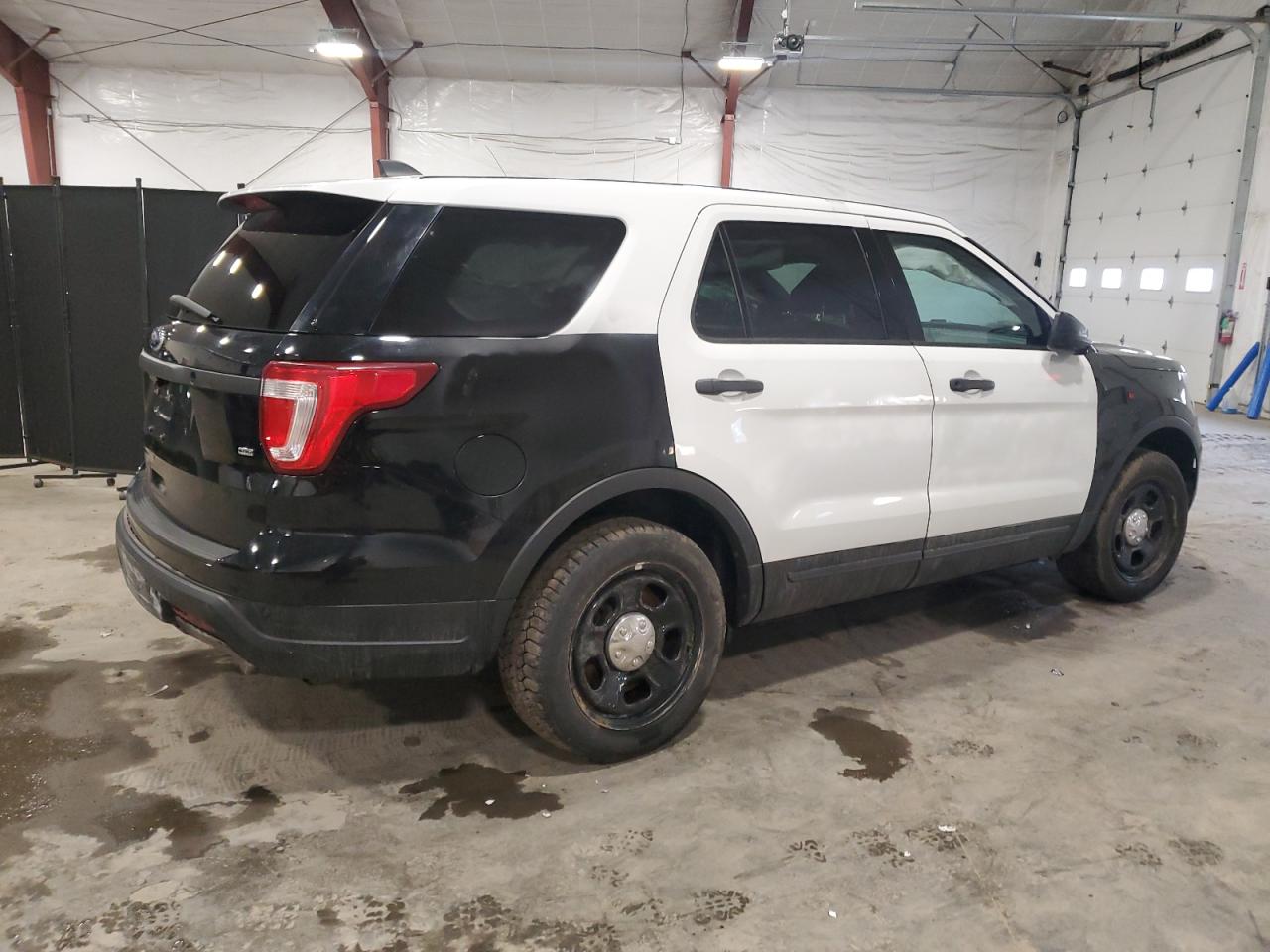 2018 Ford Explorer VIN 1FM5K8AR0JGC43209 Copart auction photo, side / rear end damage thumbnail 3