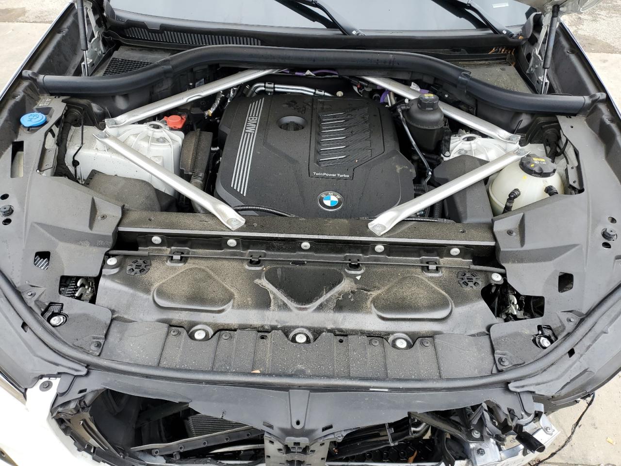 2022 BMW X5 VIN 5UXCR6C05N9L19543 Copart auction photo, front end / side damage thumbnail 12