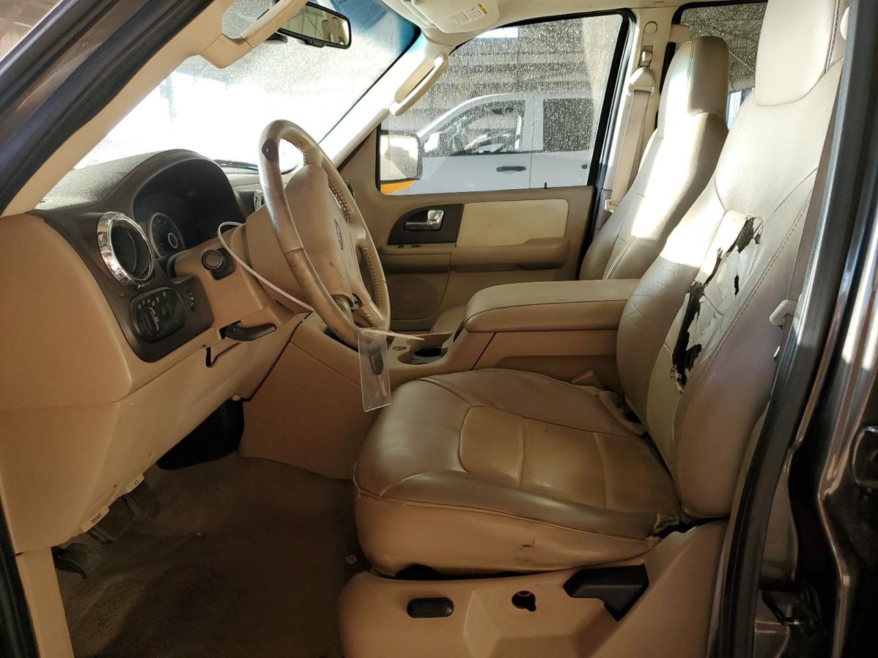 2006 Ford Expedition VIN 1FMFU18526LA76553 Copart auction photo, side damage thumbnail 7