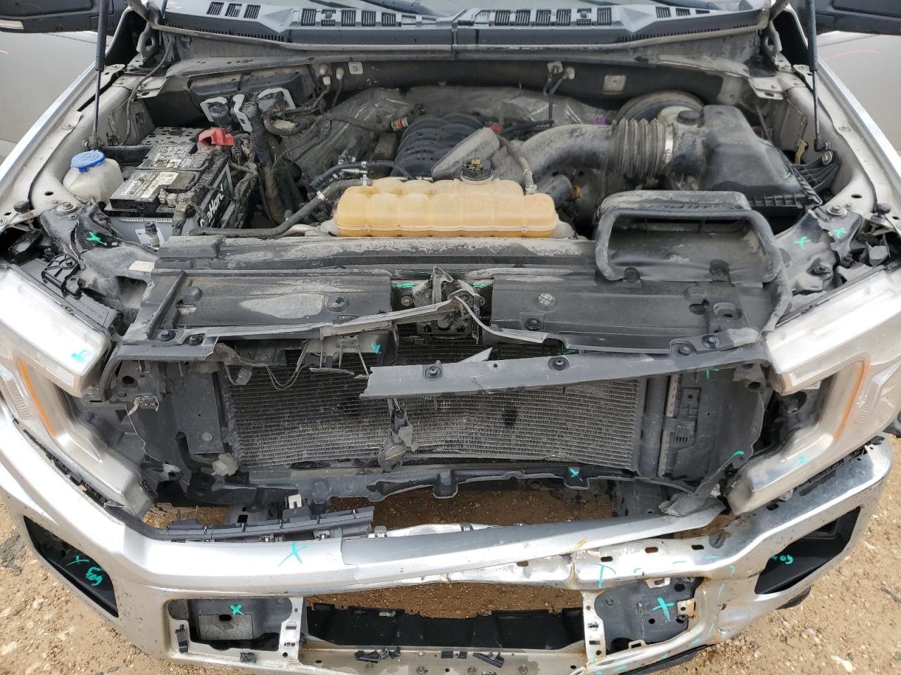 2018 Ford F-150 VIN 1FTEW1C54JKF55847 Copart auction photo, front end / side damage thumbnail 11