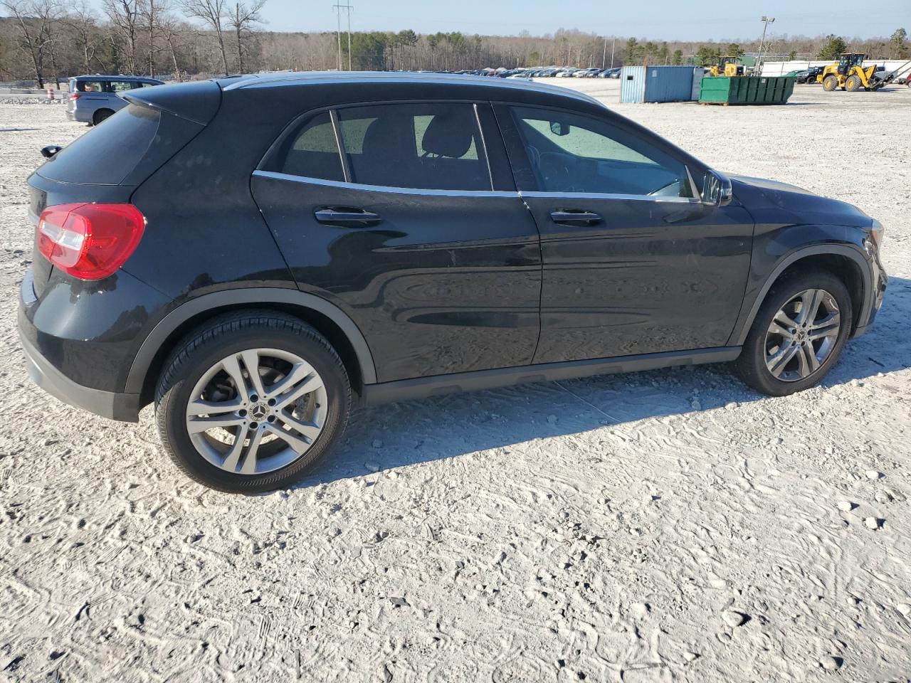 2018 Mercedes-Benz GLA-klasse VIN WDCTG4EB0JJ401659 Copart auction photo, undercarriage / minor dent/scratches damage thumbnail 3