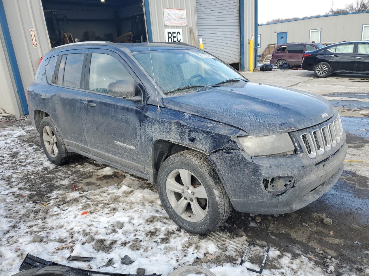 2016 Jeep Compass VIN 1C4NJDBBXGD521075 Copart auction photo, front end damage thumbnail 4