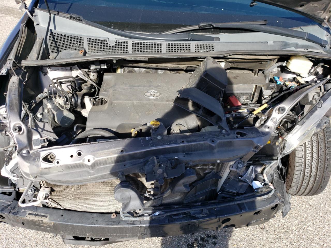 2015 Toyota Sienna VIN 5TDKK3DC0FS650431 Copart auction photo, front end damage thumbnail 14