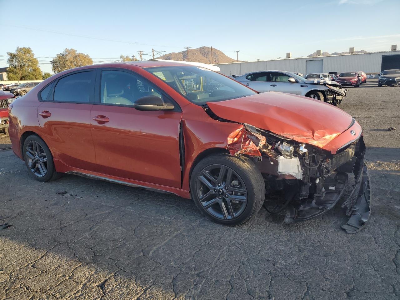 2021 KIA Forte VIN 3KPF34AD1ME401211 Copart auction photo, front end damage thumbnail 4