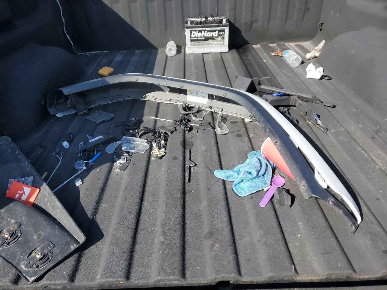 2015 GMC Sierra VIN 3GTU2UEC3FG535785 Copart auction photo, mechanical / front end damage thumbnail 14