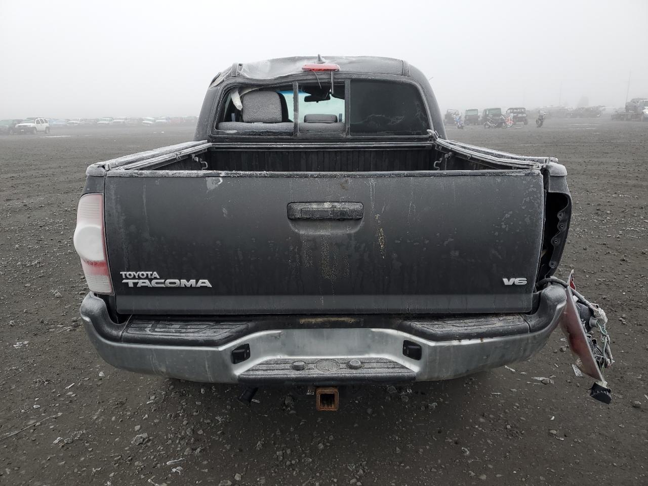 2015 Toyota Tacoma VIN 3TMLU4EN5FM174942 Copart auction photo, rollover damage thumbnail 6