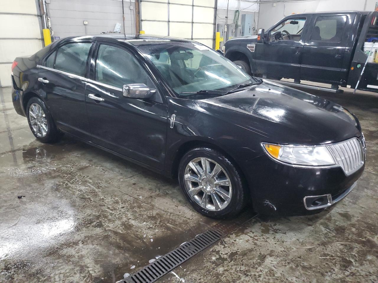2010 Lincoln MKZ VIN 3LNHL2GC8AR651072 Copart auction photo, rear end damage thumbnail 4