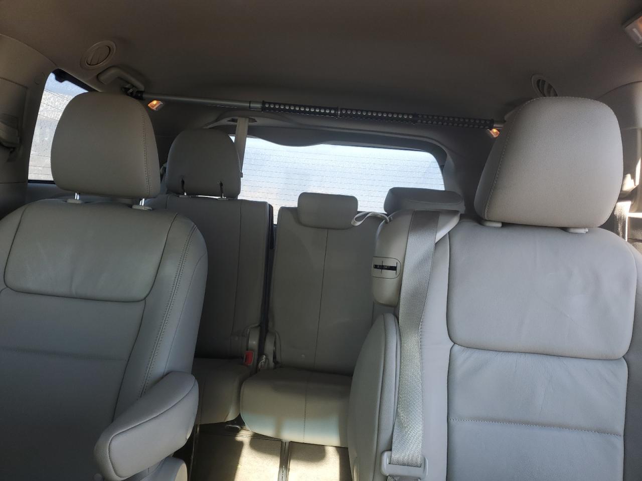 2017 Toyota Sienna VIN 5TDYZ3DC4HS816989 Copart auction photo, front end damage thumbnail 10