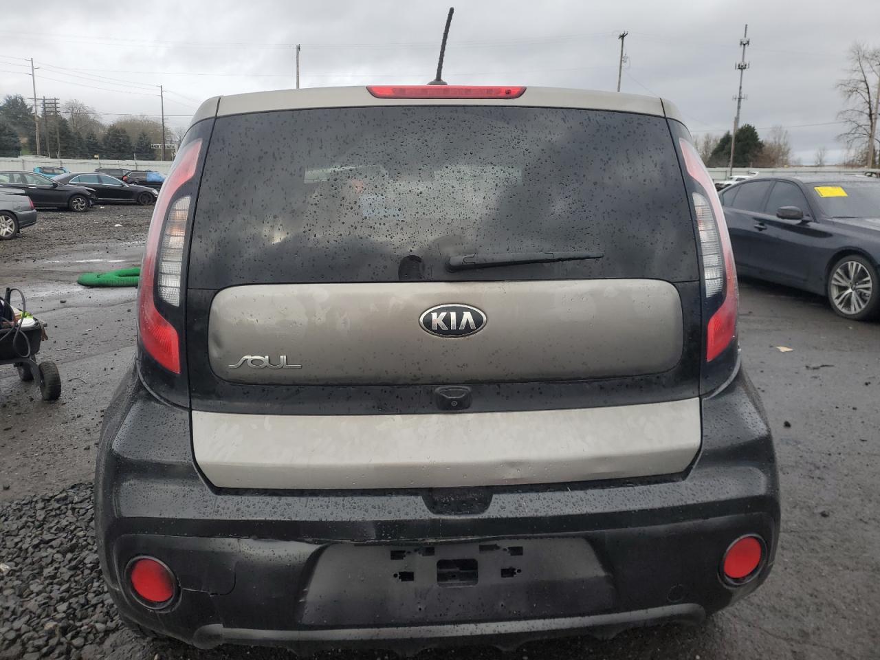 2019 KIA Soul VIN KNDJN2A28K7004647 Copart auction photo, biohazard/chemical / vandalism damage thumbnail 6