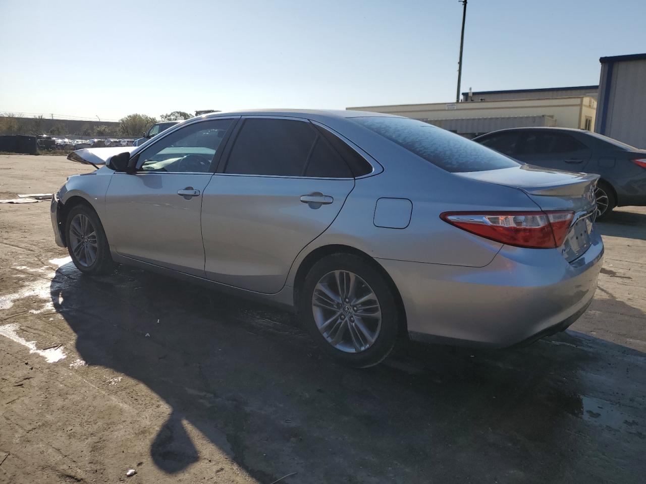 2017 Toyota Camry VIN 4T1BF1FK6HU424515 Copart auction photo, front end damage thumbnail 2