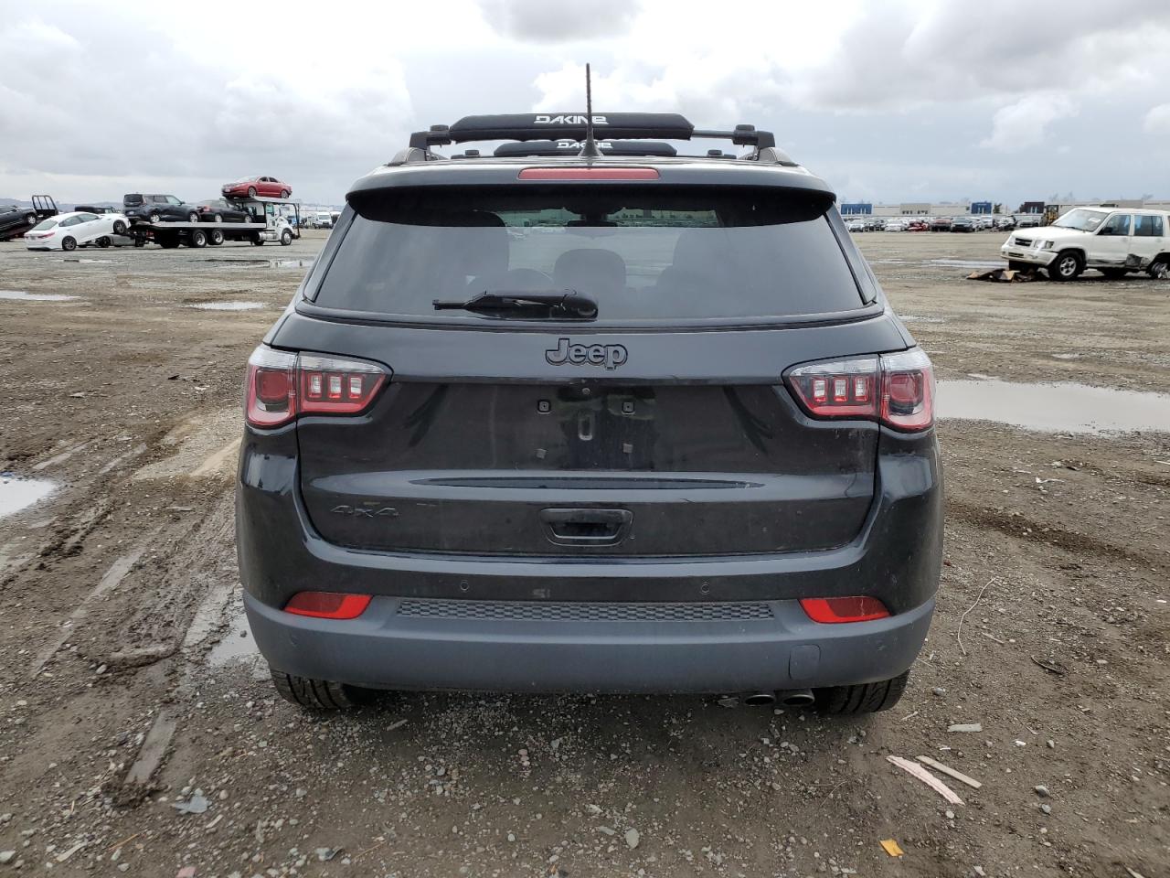 2020 Jeep Compass VIN 3C4NJDBB8LT117664 Copart auction photo, front end / side damage thumbnail 6