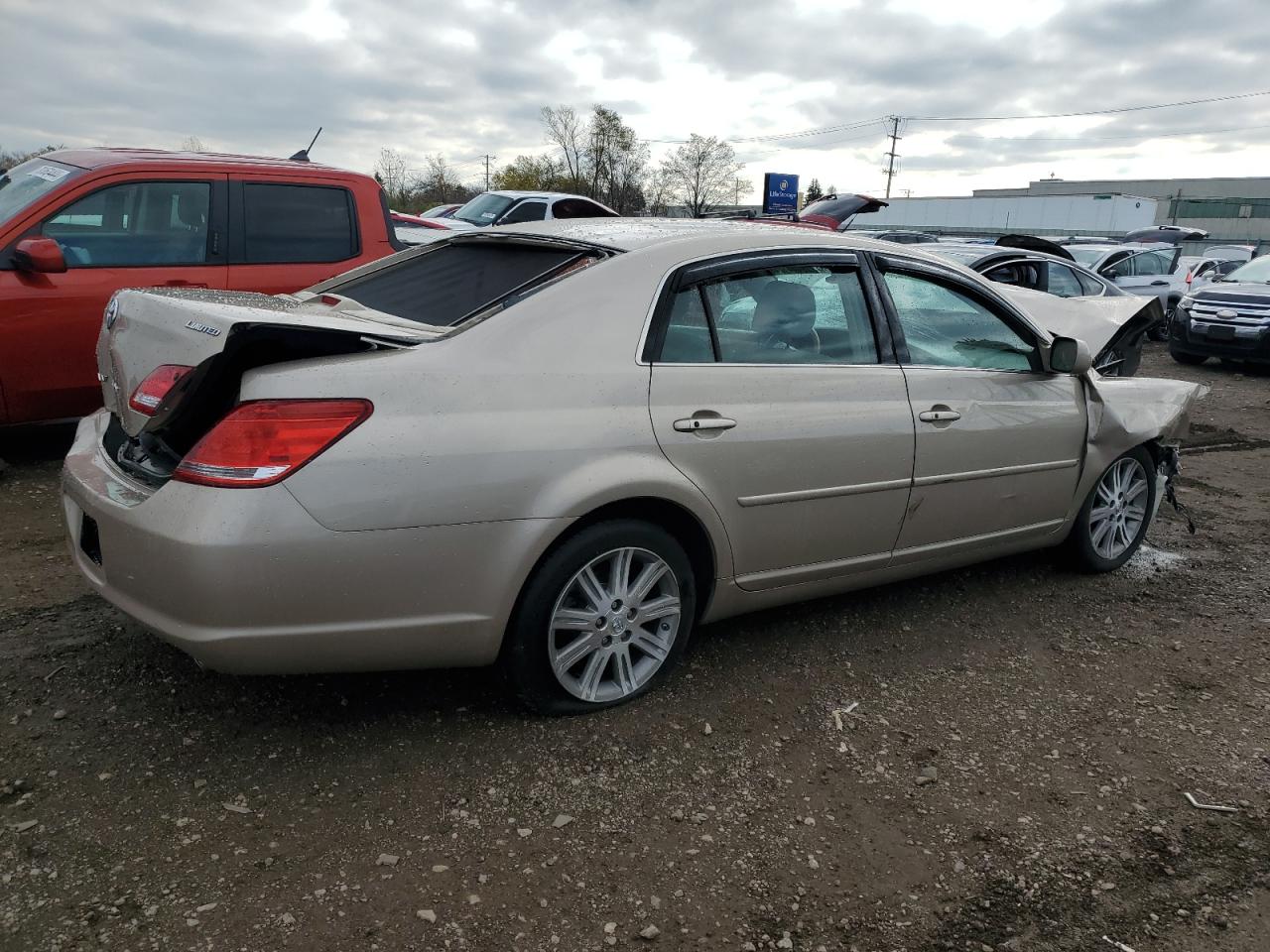 2007 Toyota Avalon VIN 4T1BK36B77U241162 Copart auction photo, front end / rear end damage thumbnail 3