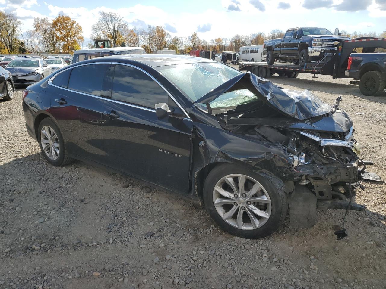 2019 Chevrolet Malibu VIN 1G1ZD5ST3KF223299 Copart auction photo, front end / side damage thumbnail 4