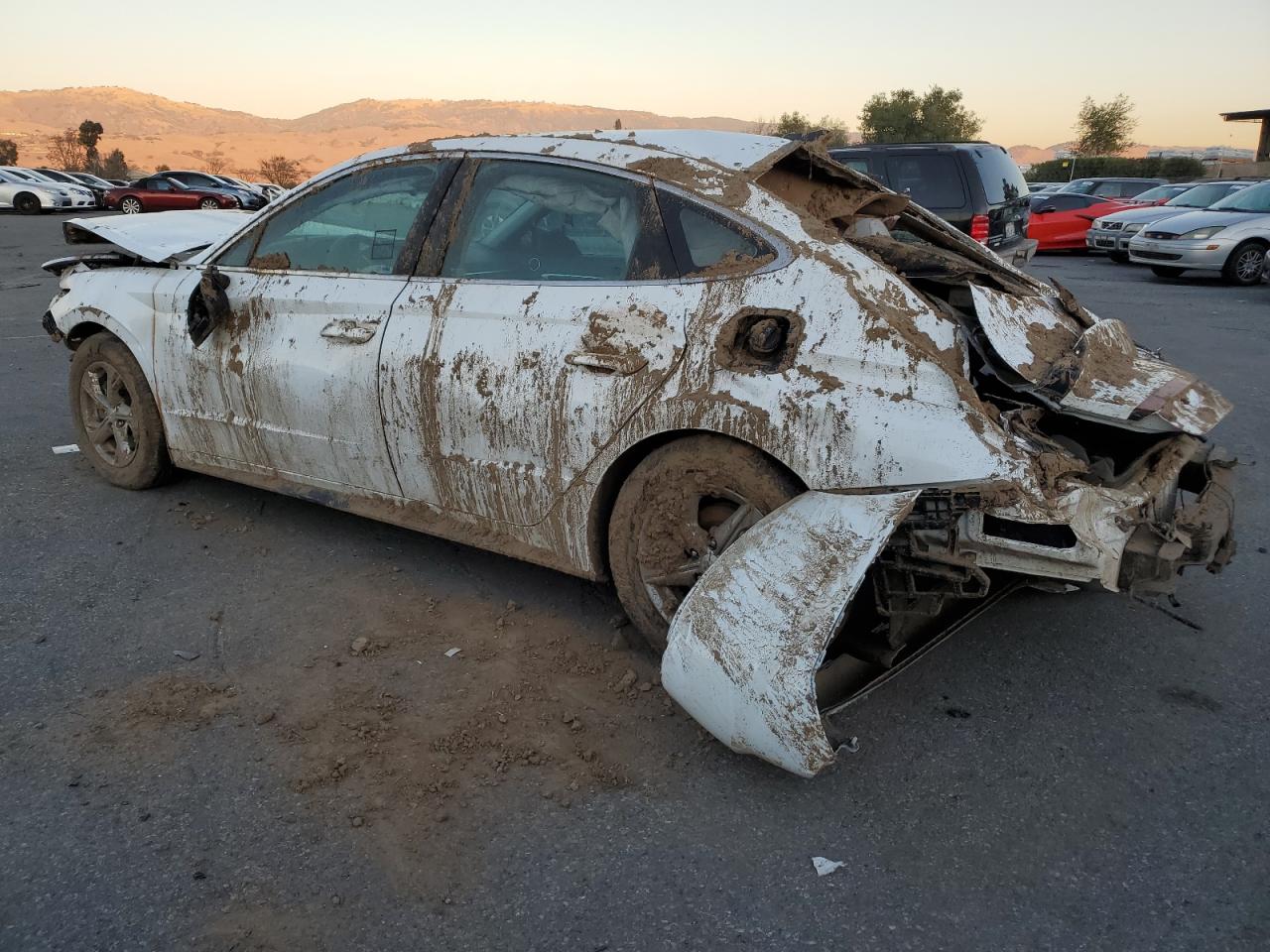 2020 Hyundai Sonata VIN 5NPEG4JA4LH013440 Copart auction photo, rollover damage thumbnail 2