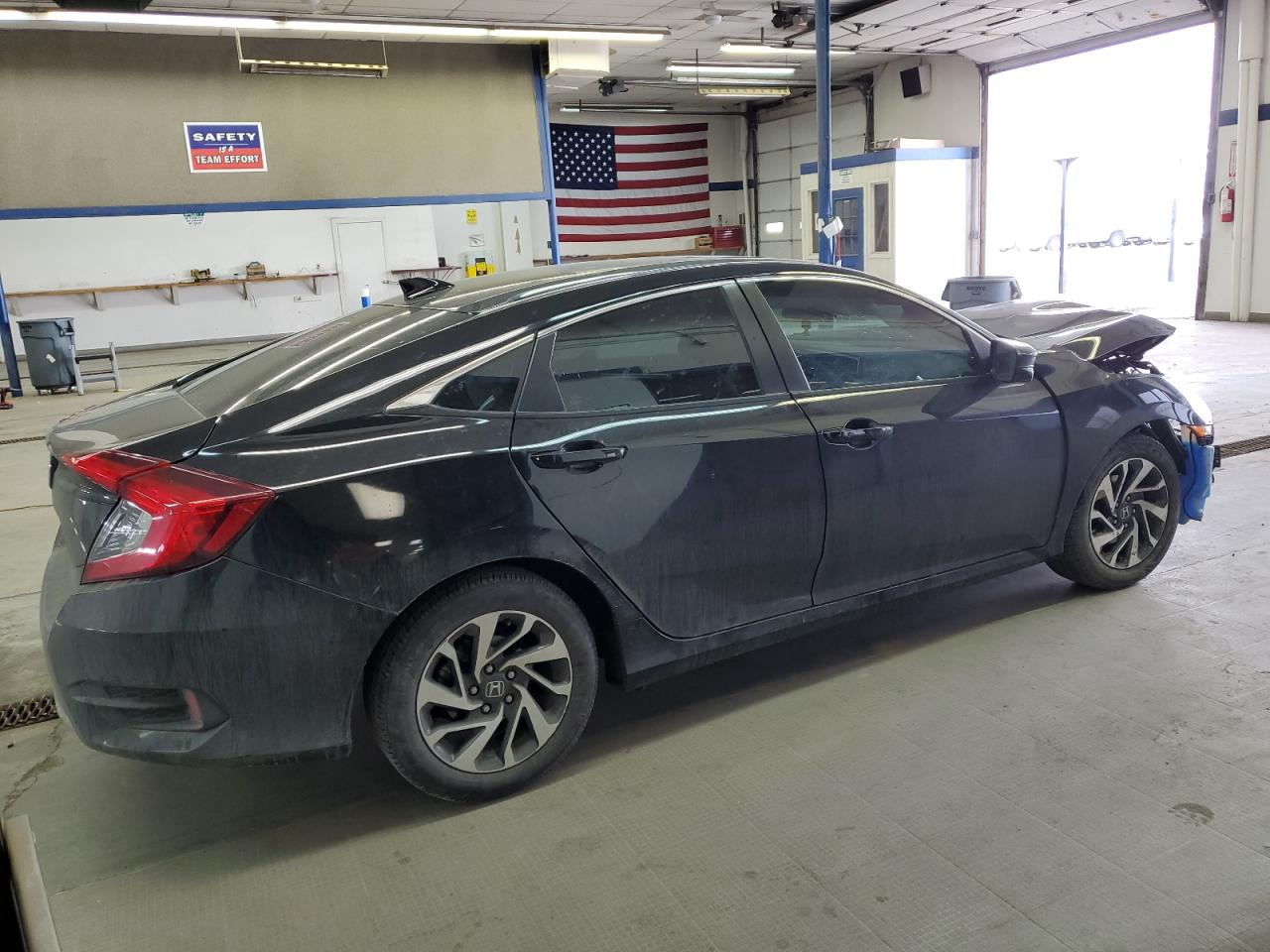 2018 Honda Civic VIN 2HGFC2F77JH574191 Copart auction photo, front end damage thumbnail 3
