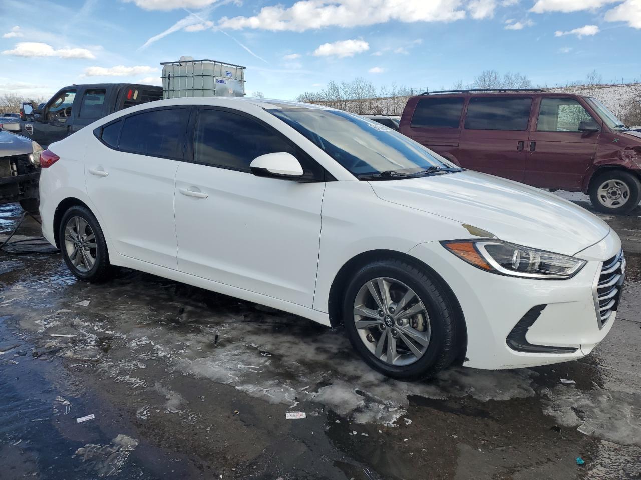2018 Hyundai Elantra VIN 5NPD84LF8JH242539 Copart auction photo, vandalism / side damage thumbnail 4