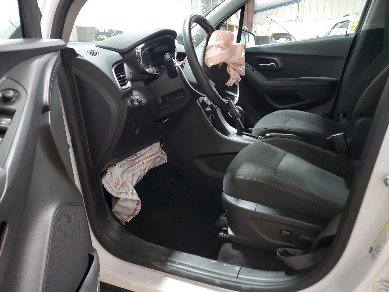 2022 Chevrolet Trax VIN KL7CJNSM1NB529151 Copart auction photo, front end damage thumbnail 7