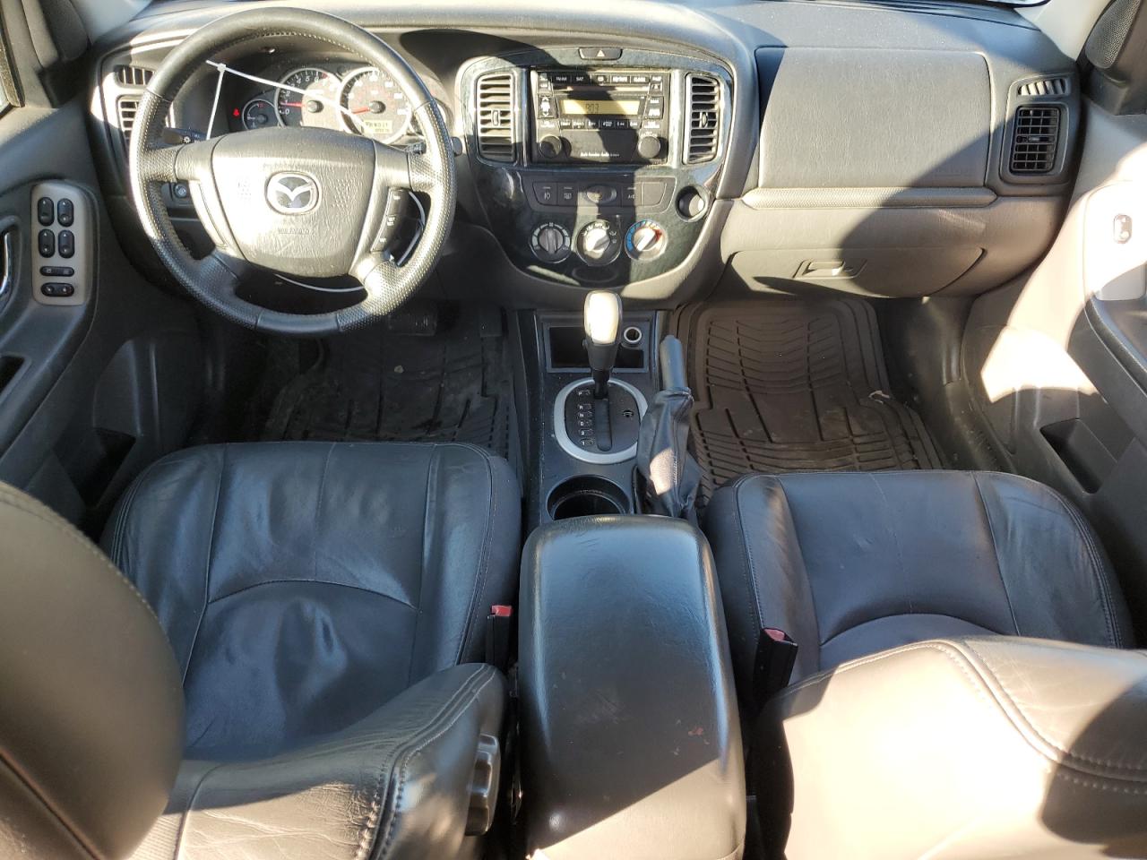 2005 Mazda Tribute VIN 4F2YZ96195KM42350 Copart auction photo, rear end damage thumbnail 8