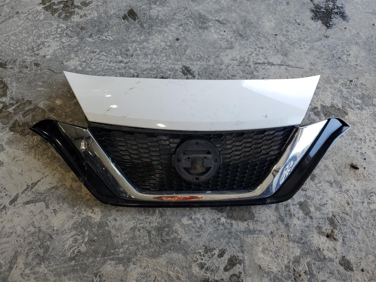 2017 Nissan Versa VIN 3N1CE2CP4HL361879 Copart auction photo, front end damage thumbnail 12