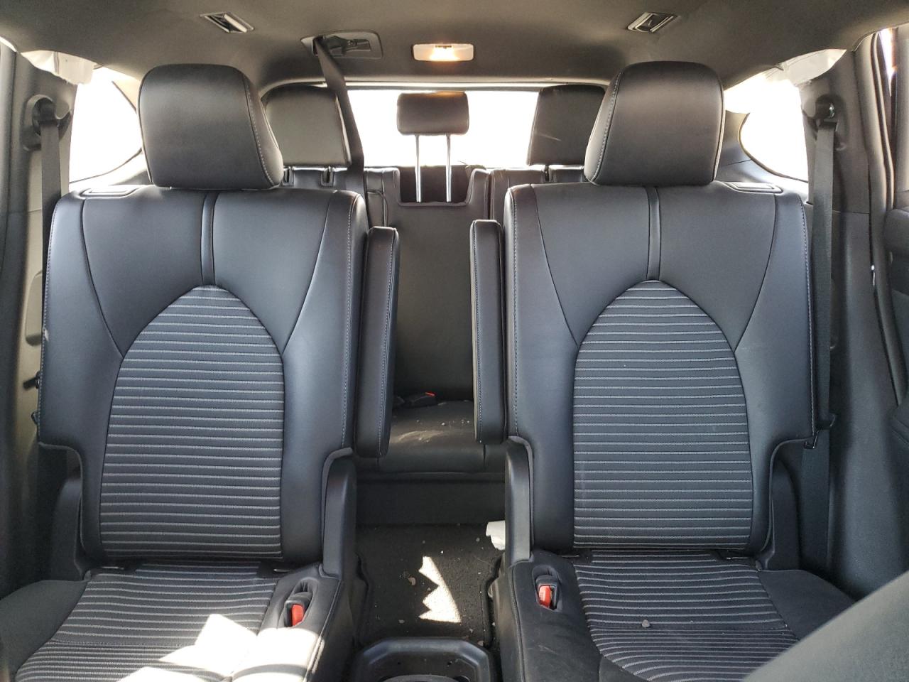 2021 Toyota Highlander VIN 5TDJZRAH1MS035393 Copart auction photo, side / all over damage thumbnail 10
