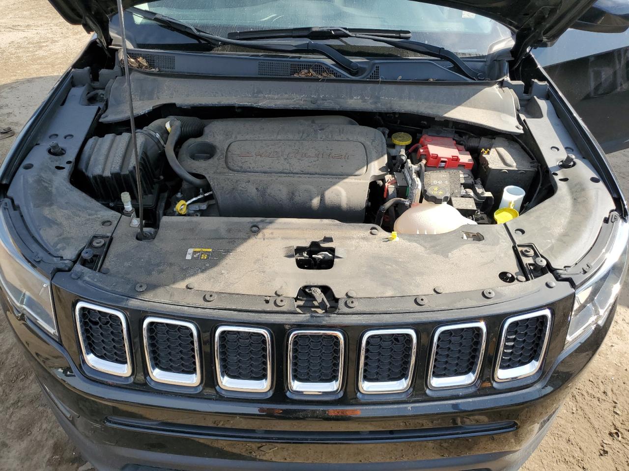 2019 Jeep Compass VIN 3C4NJDBB6KT792606 Copart auction photo, rear end damage thumbnail 11