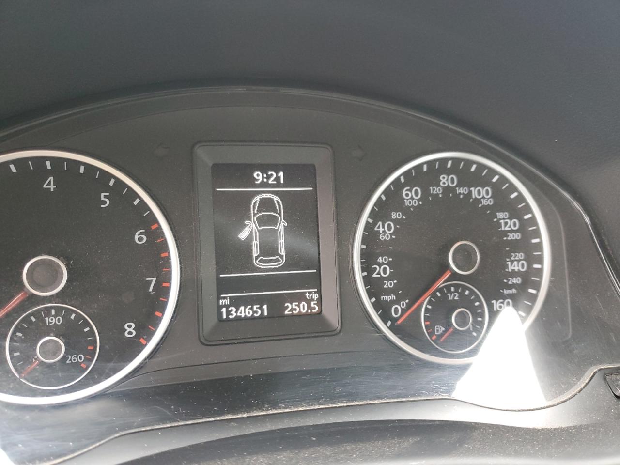 2016 Volkswagen Tiguan VIN WVGBV7AX9GW558477 Copart auction photo, undercarriage damage thumbnail 9