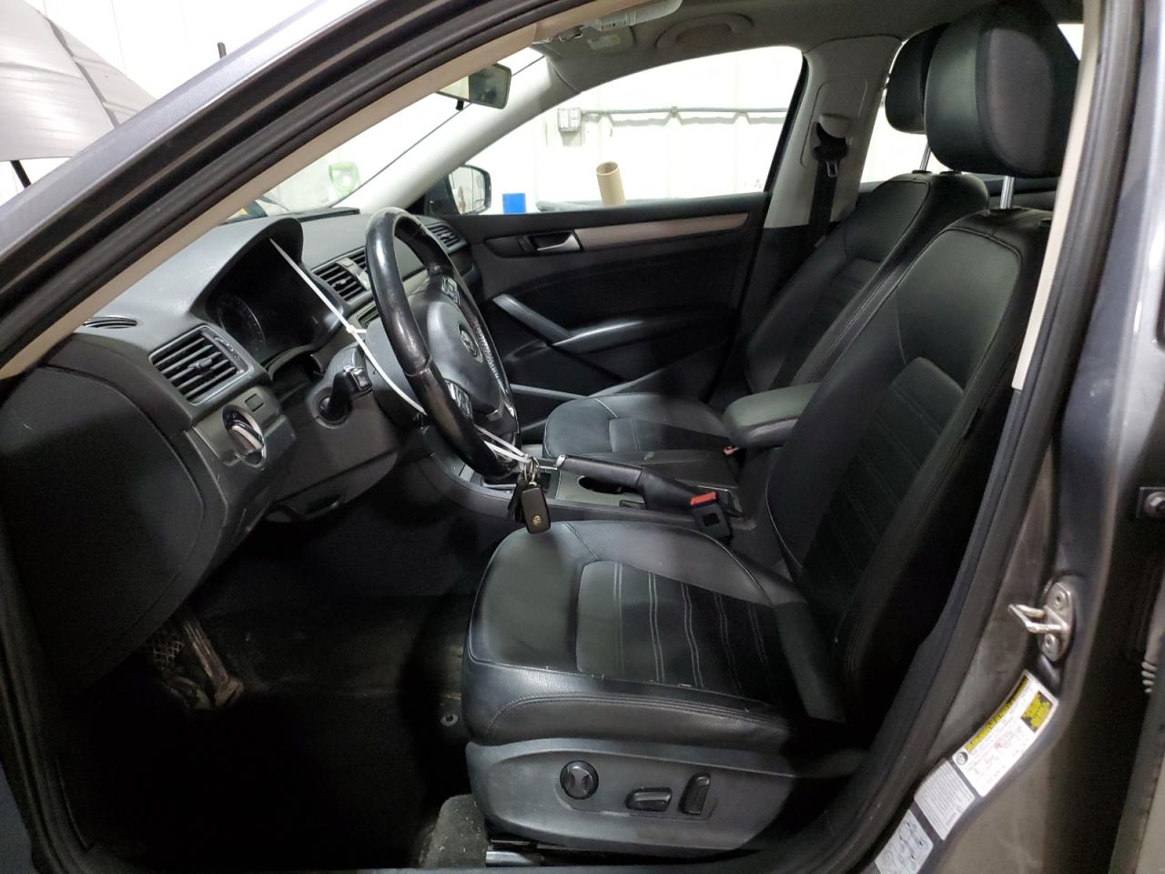 2015 Volkswagen Passat VIN 1VWBT7A38FC051901 Copart auction photo, side damage thumbnail 7