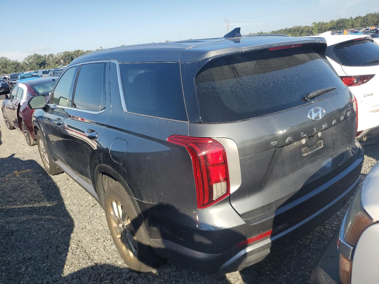 2023 Hyundai Palisade VIN KM8R24GE3PU583253 Copart auction photo, water/flood / burn - interior damage thumbnail 2