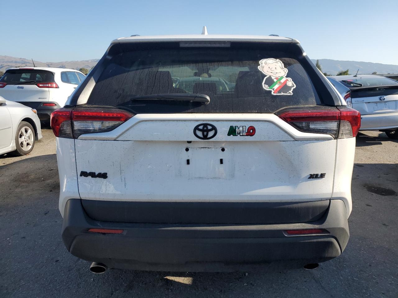 2022 Toyota RAV 4 VIN 2T3W1RFV3NC212992 Copart auction photo, front end damage thumbnail 6