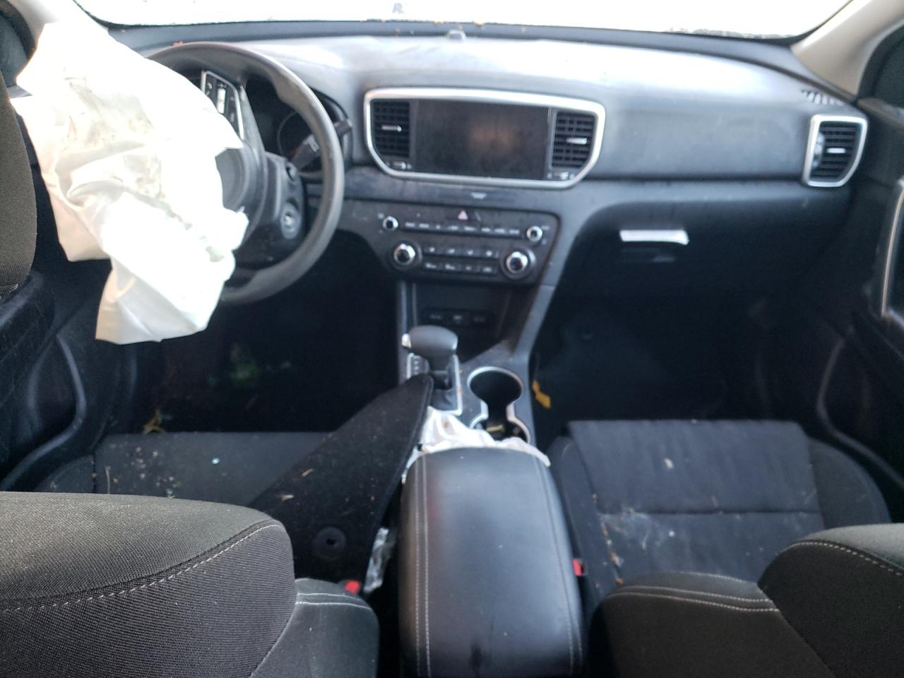 2022 KIA Sportage VIN KNDPMCACXN7955075 Copart auction photo, rollover damage thumbnail 8