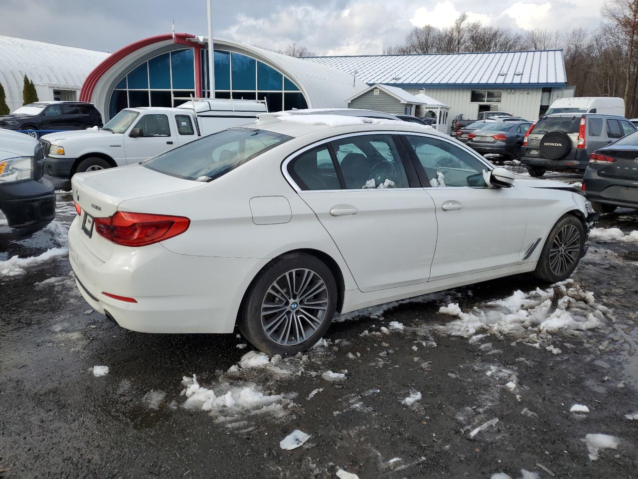 2020 BMW 5er VIN WBAJR7C09LWW64858 Copart auction photo, front end / minor dent/scratches damage thumbnail 3