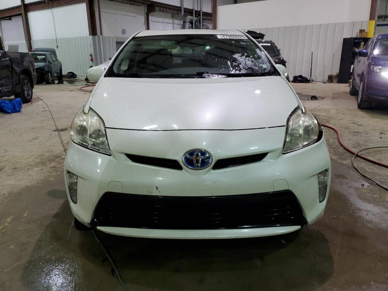 2012 Toyota Prius VIN JTDKN3DU0C5408384 Copart auction photo, front end / side damage thumbnail 5