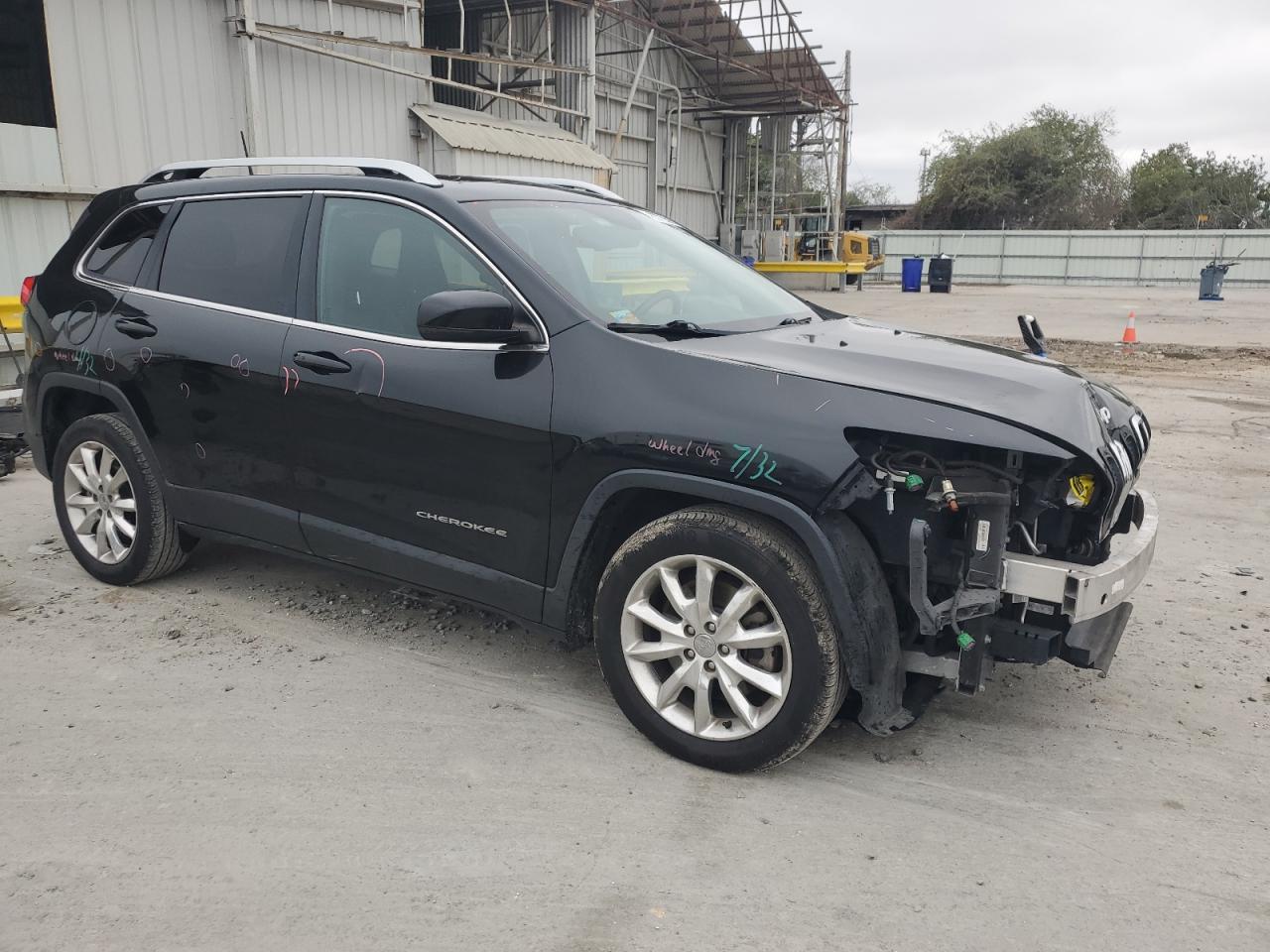 2016 Jeep Grand Cherokee VIN 1C4PJLDB2GW212446 Copart auction photo, front end / minor dent/scratches damage thumbnail 4