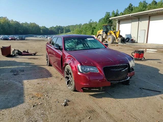 2019 Chrysler 300 VIN 2C3CCAAG2KH727245 Copart auction photo, all over damage thumbnail 10