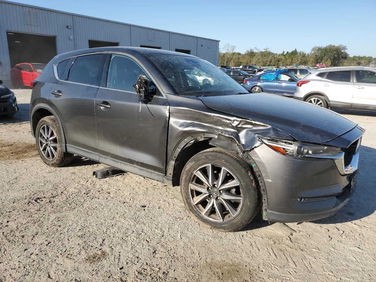 2018 Mazda CX-5 VIN JM3KFBDM2J0439726 Copart auction photo, front end / rear end damage thumbnail 4