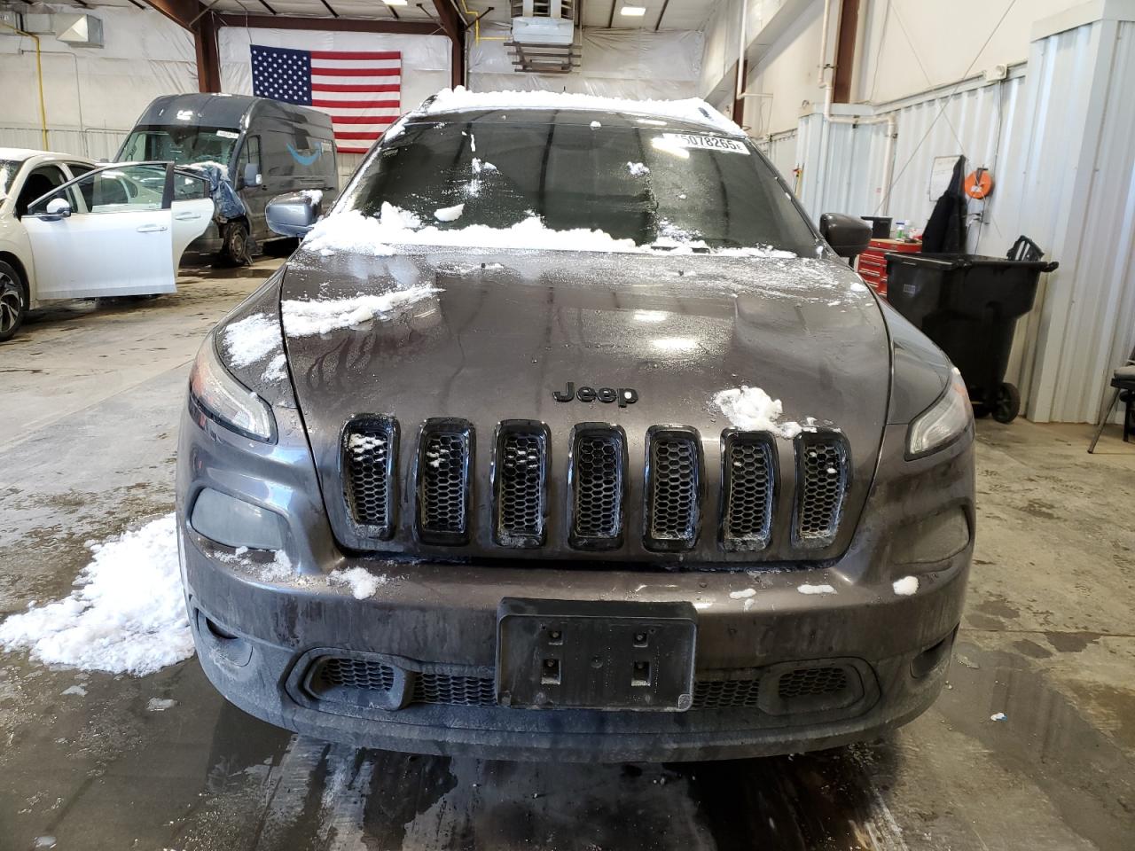 2016 Jeep Grand Cherokee VIN 1C4PJMCS1GW119537 Copart auction photo, burn damage thumbnail 5