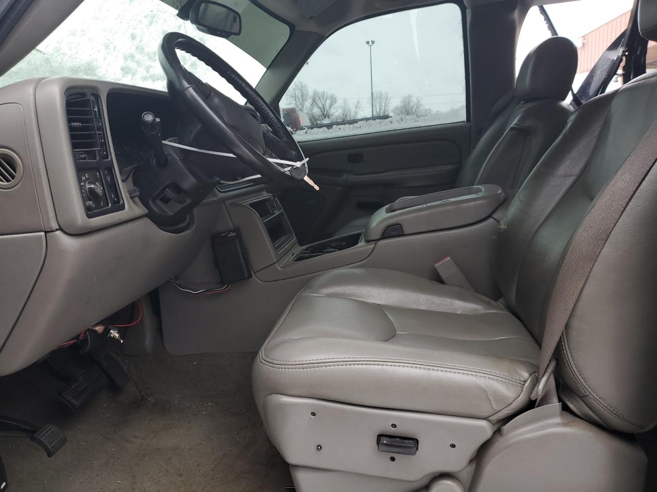 2006 GMC Sierra VIN 1GTHK39206E100016 Copart auction photo, all over damage thumbnail 7