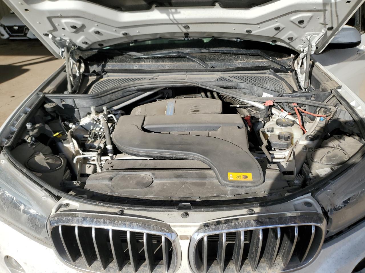 2017 BMW X5 VIN 5UXKT0C54H0S79731 Copart auction photo, front end / minor dent/scratches damage thumbnail 11