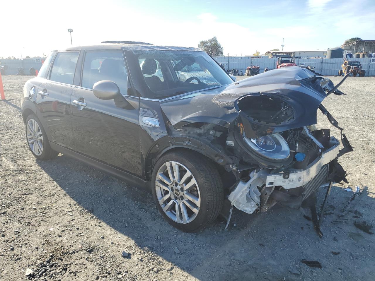2018 MINI Cooper VIN WMWXU3C51J2F49742 Copart auction photo, rollover damage thumbnail 4
