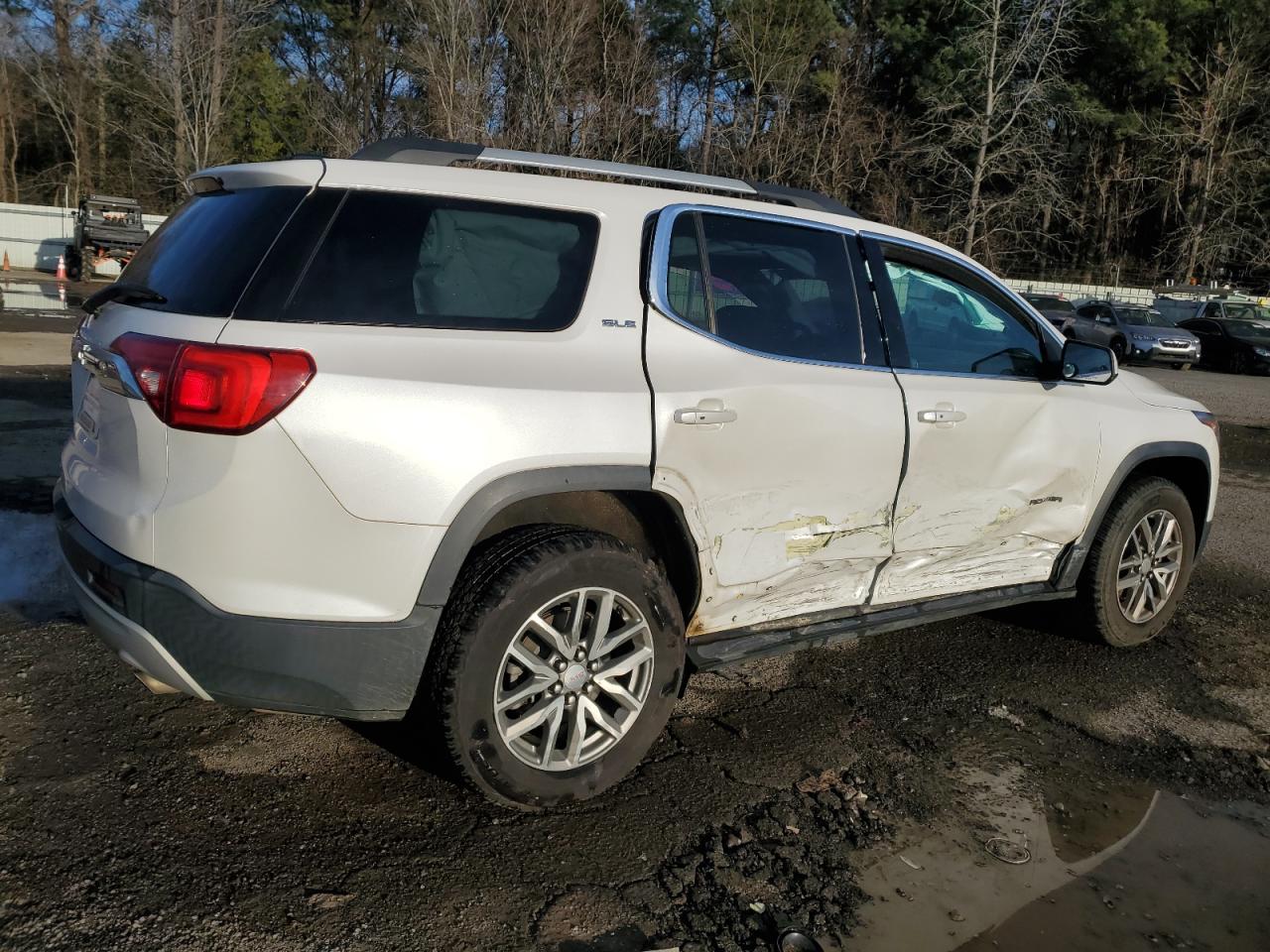 2017 GMC Acadia VIN 1GKKNLLA9HZ306383 Copart auction photo, side / minor dent/scratches damage thumbnail 3