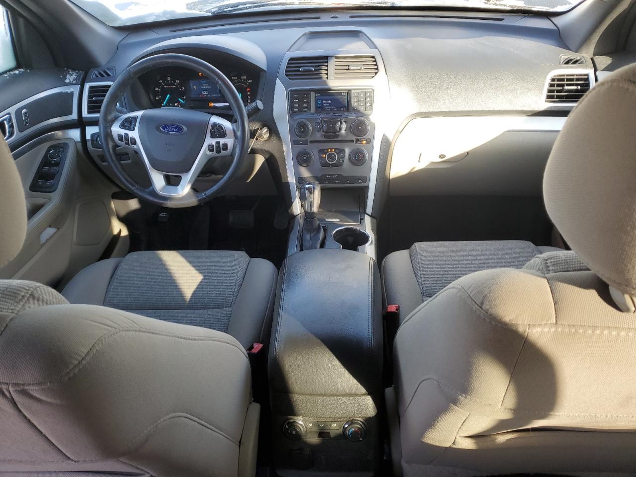 2015 Ford Explorer VIN 1FM5K8D88FGB21191 Copart auction photo, front end / side damage thumbnail 8