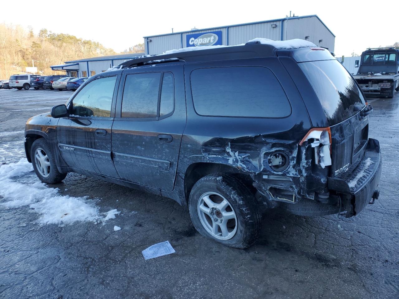 2005 GMC Envoy VIN 1GKET16S556105671 Copart auction photo, rear end / front end damage thumbnail 2