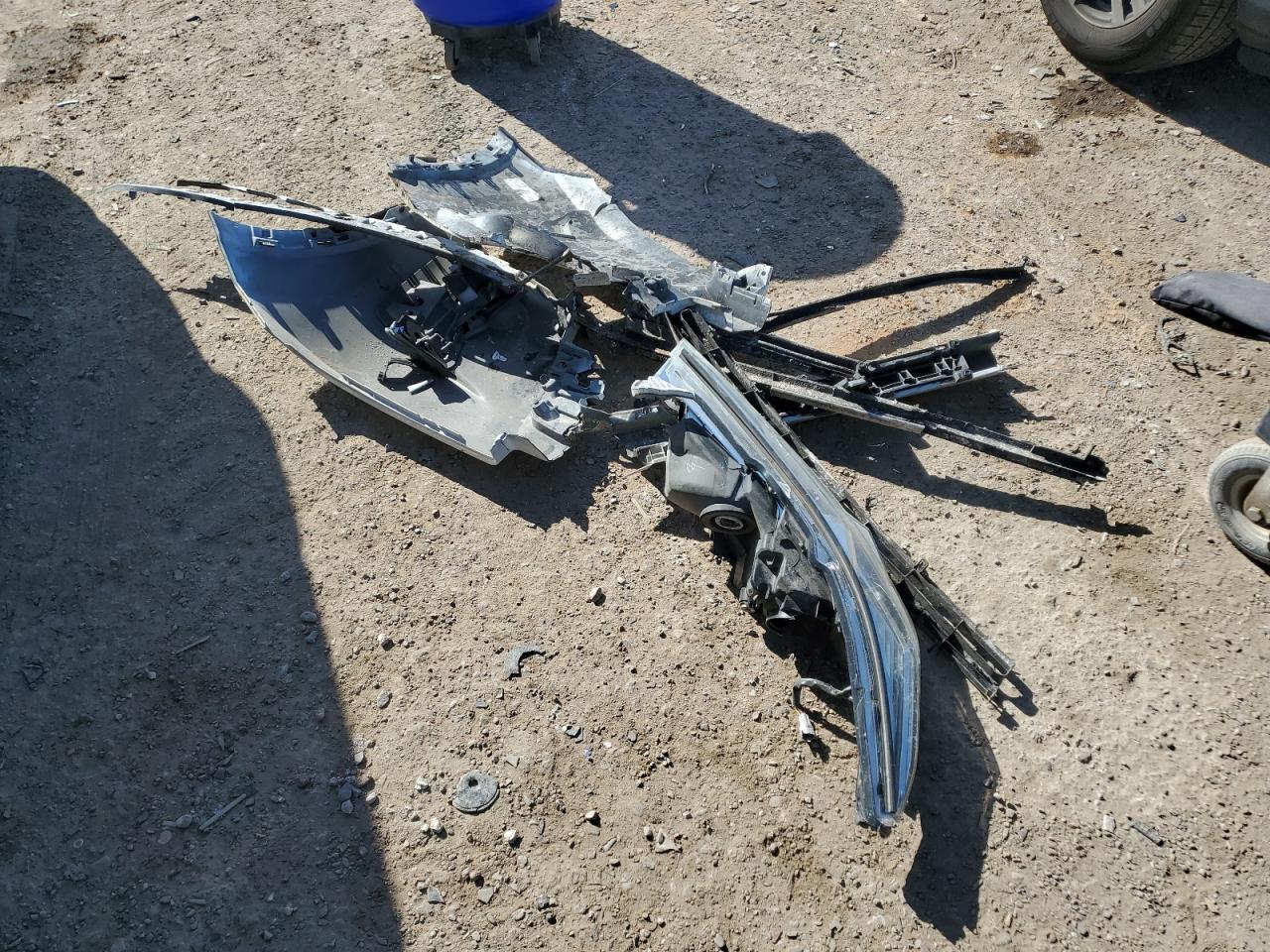 2019 Toyota Highlander VIN 5TDKZRFH4KS302360 Copart auction photo, front end damage thumbnail 15
