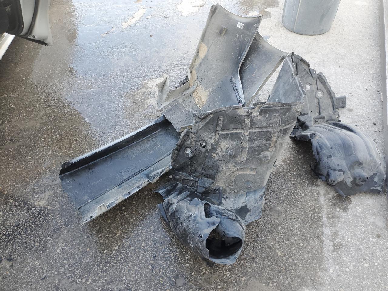 2022 Toyota Camry VIN 4T1G11BKXNU050559 Copart auction photo, front end / top/roof damage thumbnail 12