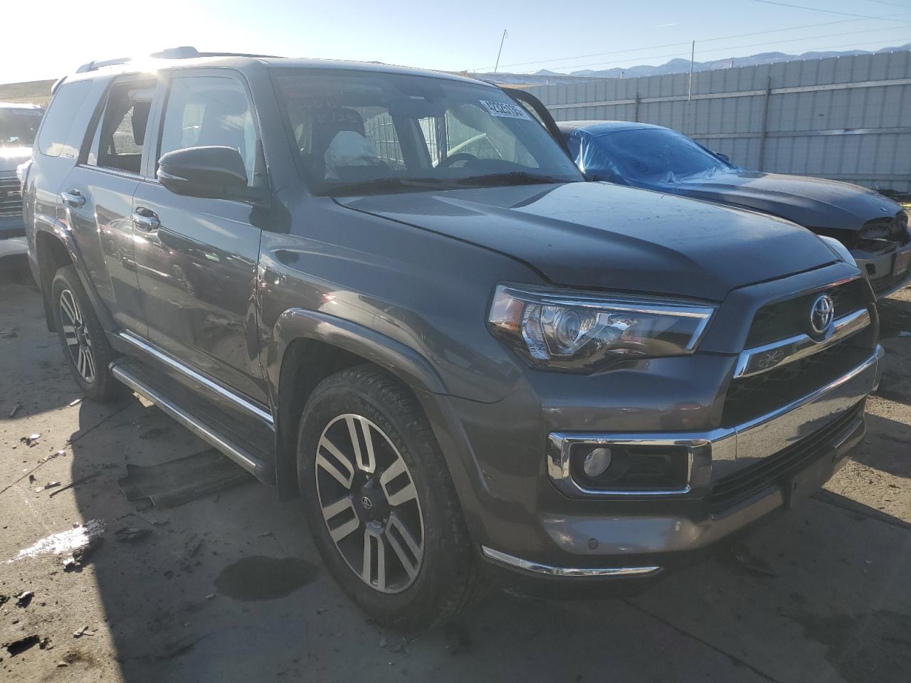 2016 Toyota 4Runner VIN JTEBU5JR4G5291473 Copart auction photo, side / front end damage thumbnail 4