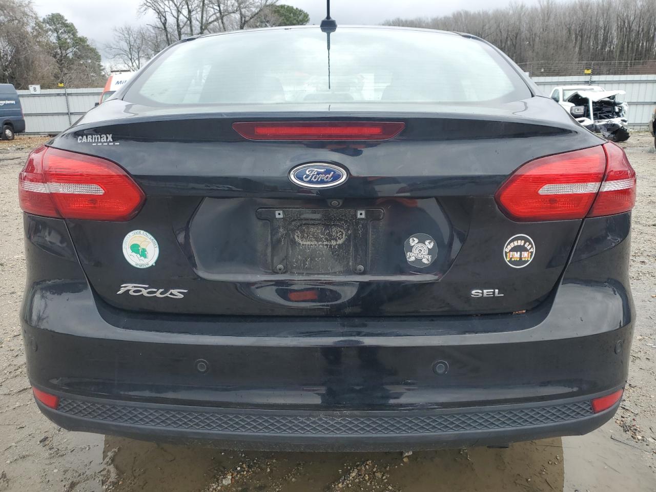 2018 Ford Focus VIN 1FADP3H23JL215009 Copart auction photo, water/flood / minor dent/scratches damage thumbnail 6